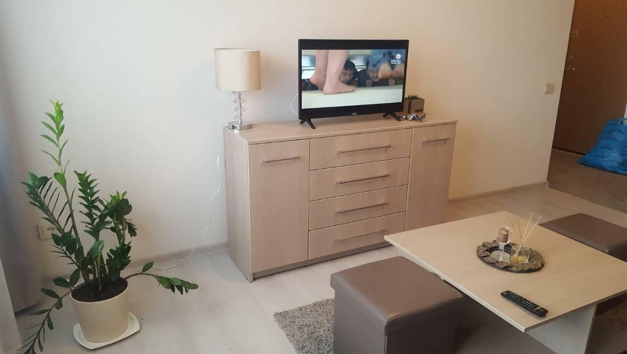 Lieporiu Apartamentai Šiauliai Dış mekan fotoğraf